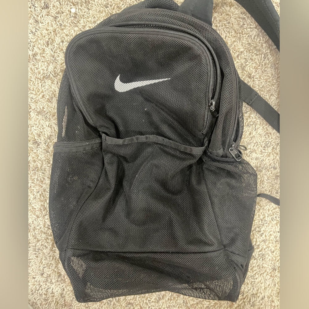 nike mesh backpack